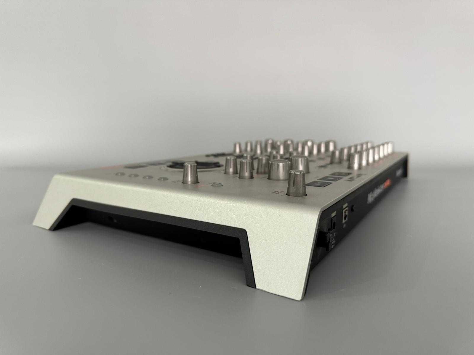 Cyfrowy Kontroler Mikser Numark MixMeister TOP