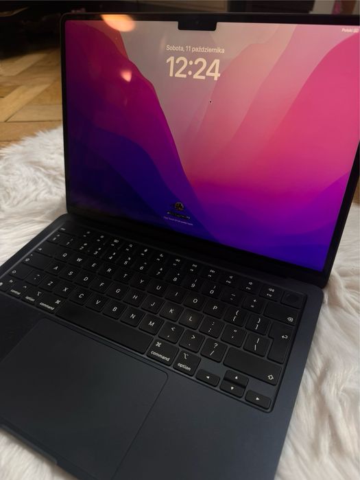 Apple MacBook Air 13,6" 2022, M2 8GB RAM 245GB Dysk macOS Pótnoc