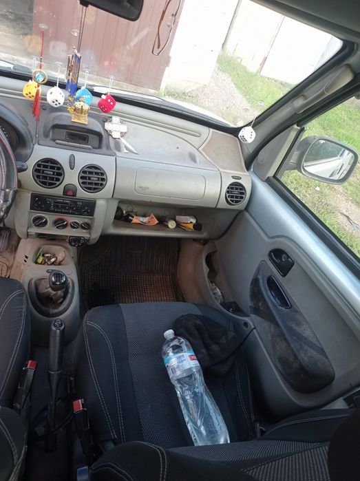 Продам авто Renault Kengoo