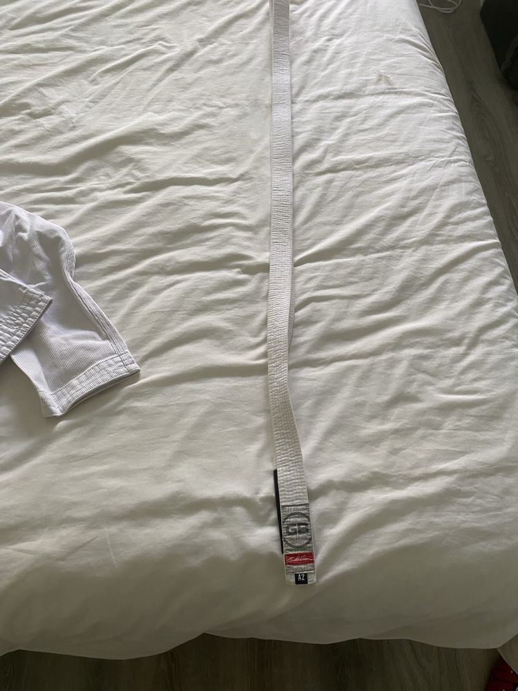 Kimono de Jiu Jitsu Gracie Barra + Rashguard + Faixa - Tomanho A2