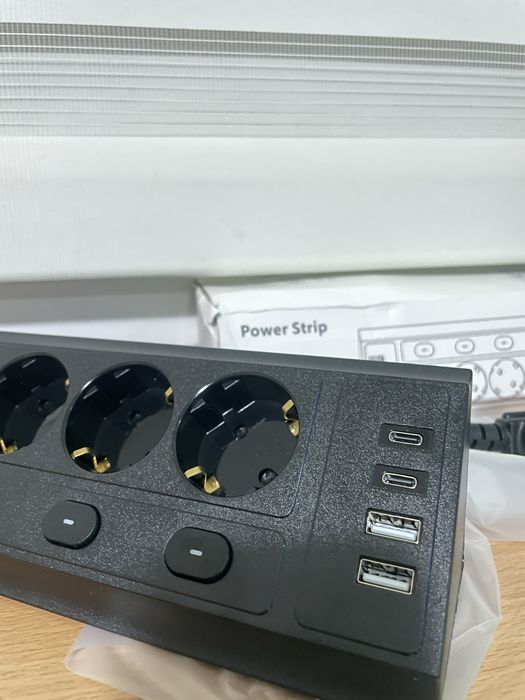 Nowa listwa zasilająca 8 w 1