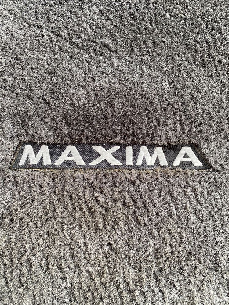 Коврик багажника Нісан Максіма а34.Nisan Maxima a34.
