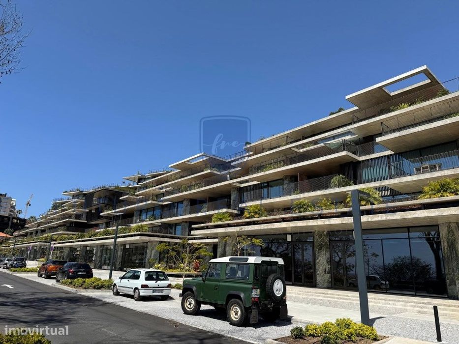 Loja Comercial - Estrada Monumental - Funchal