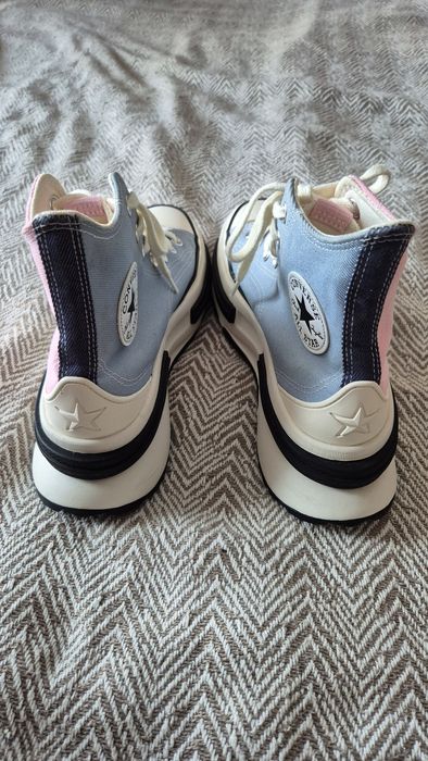 Продаю кеди Converse.