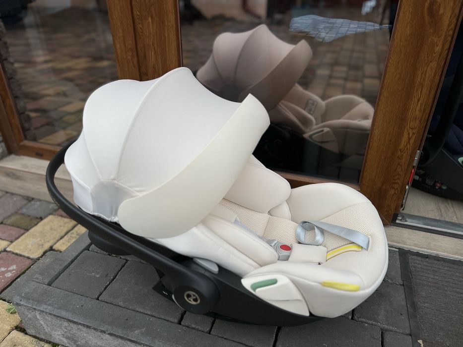 Автокрісло Cybex cloud G+ I-Size