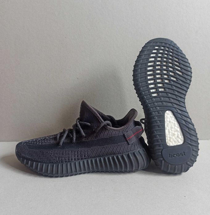 Damskie buty Adidas Yeezy Boost 350 V2 Tripe Black FU9006 roz.38 2/3