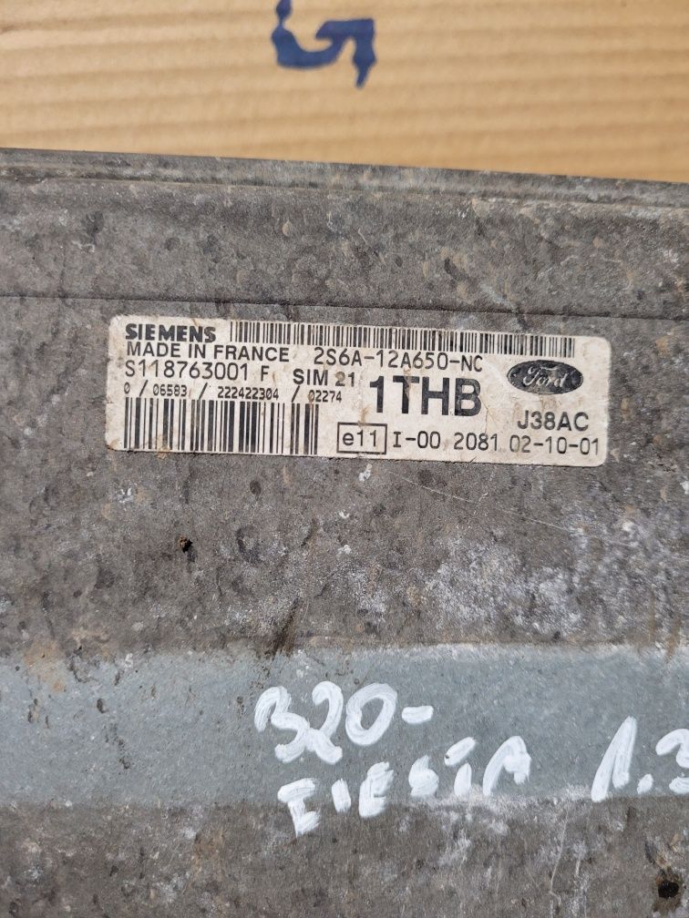 Komputer sterownik silnika ford fiesta mk6 1.3 benzyna 2003r