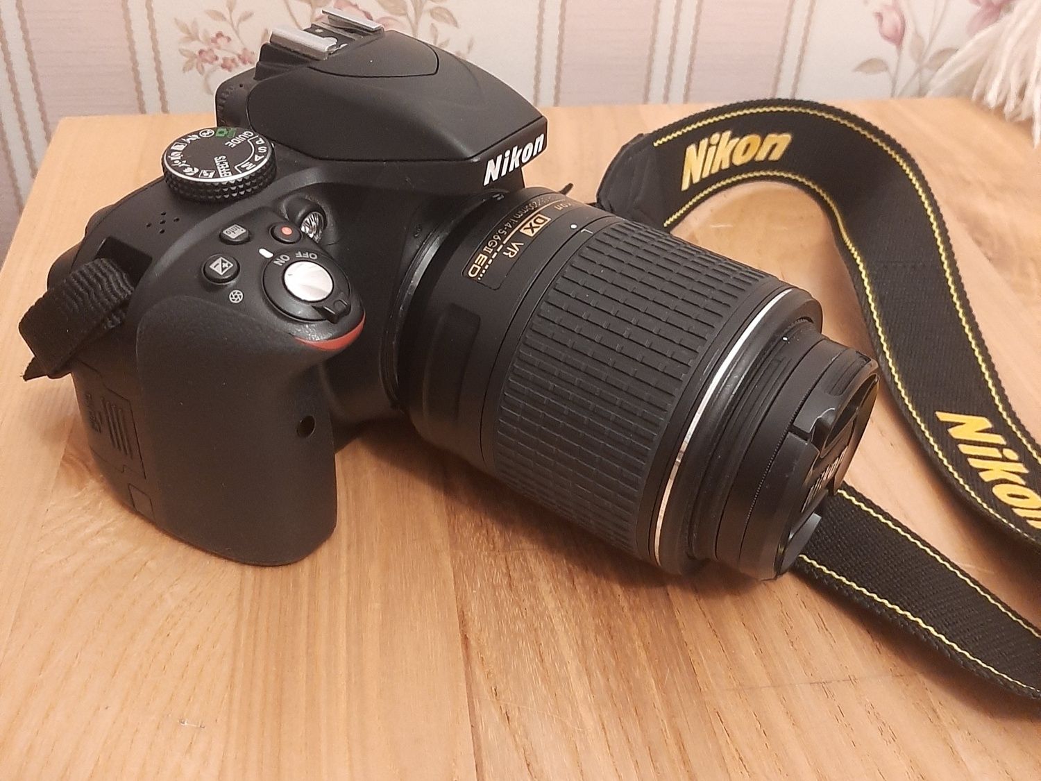 Цифрова фотокамера Nikon D3300