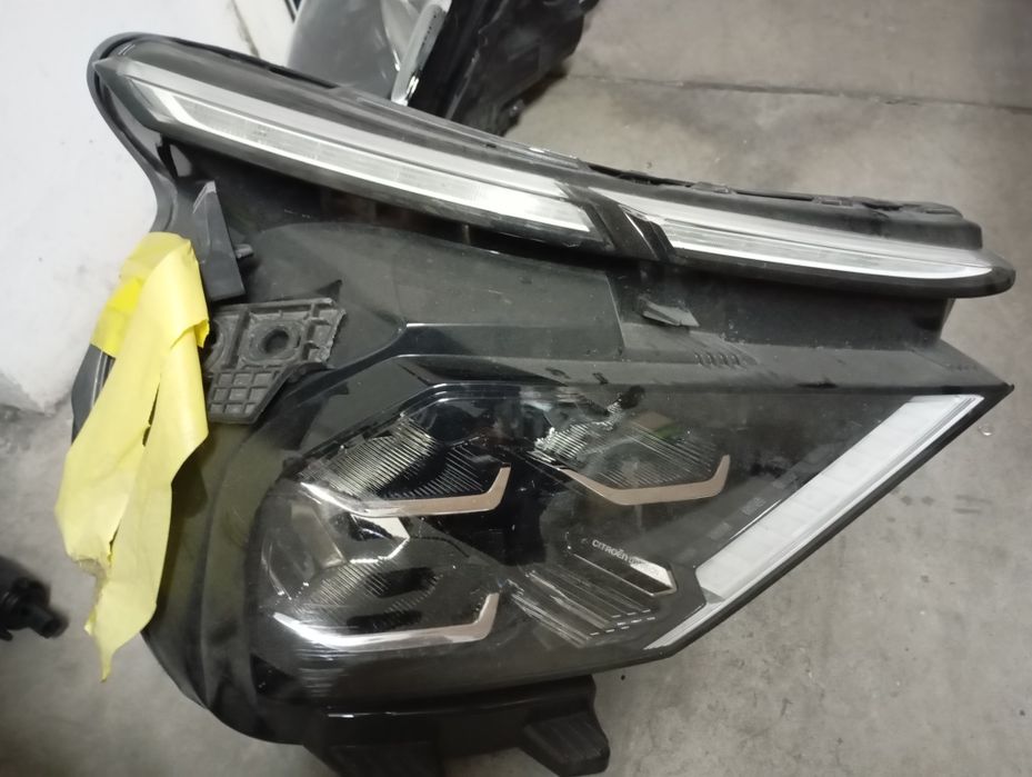 Vários Faróis citroen C3,C4,c5
