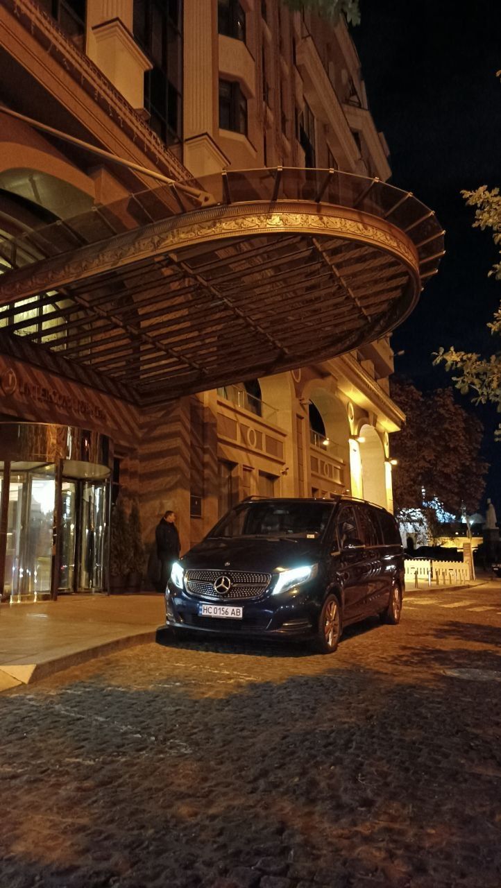 Пасажирські перевезення по Україні та Європі. Кишинів.ВаршаваМісця не