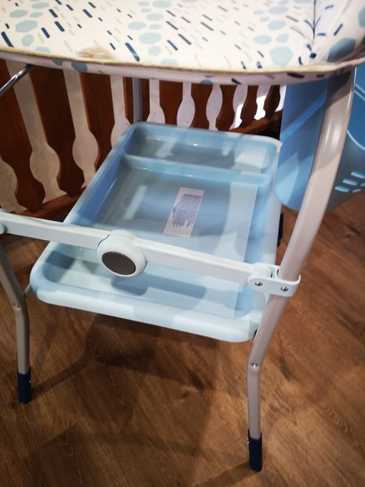 Przewijak Chicco niebieski wanienka składana stonka