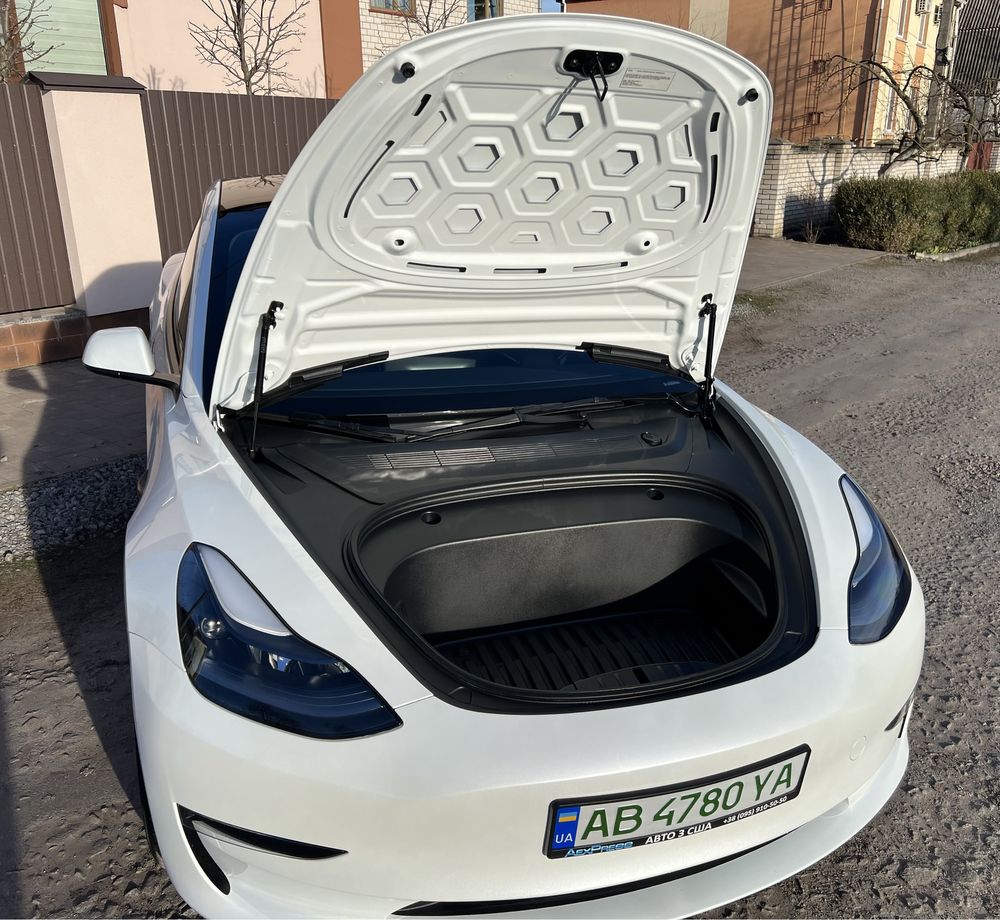 Tesla Model 3. 60kw. 2022 рік