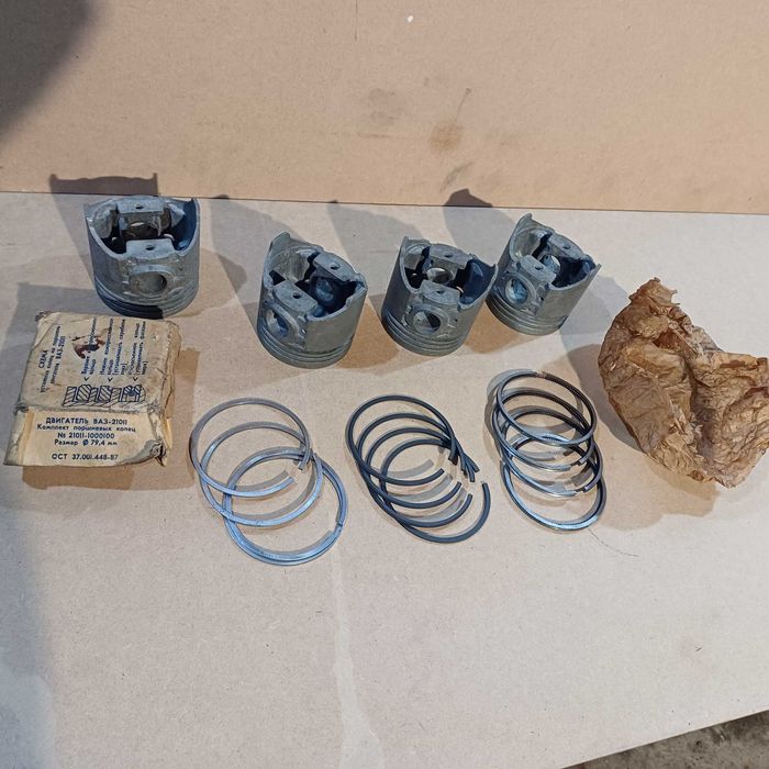 Поршні і кільця ВАЗ 2101-07 79.00 мм.Нові.Оригінал.