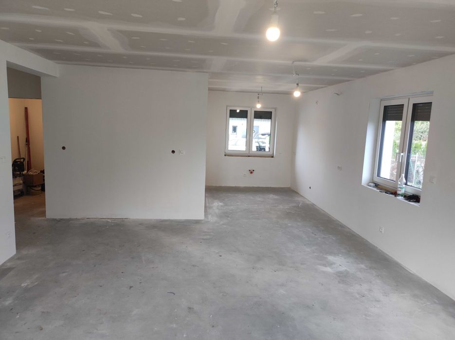 Dom jednorodzinny w spokojnej okolicy pod Koninem