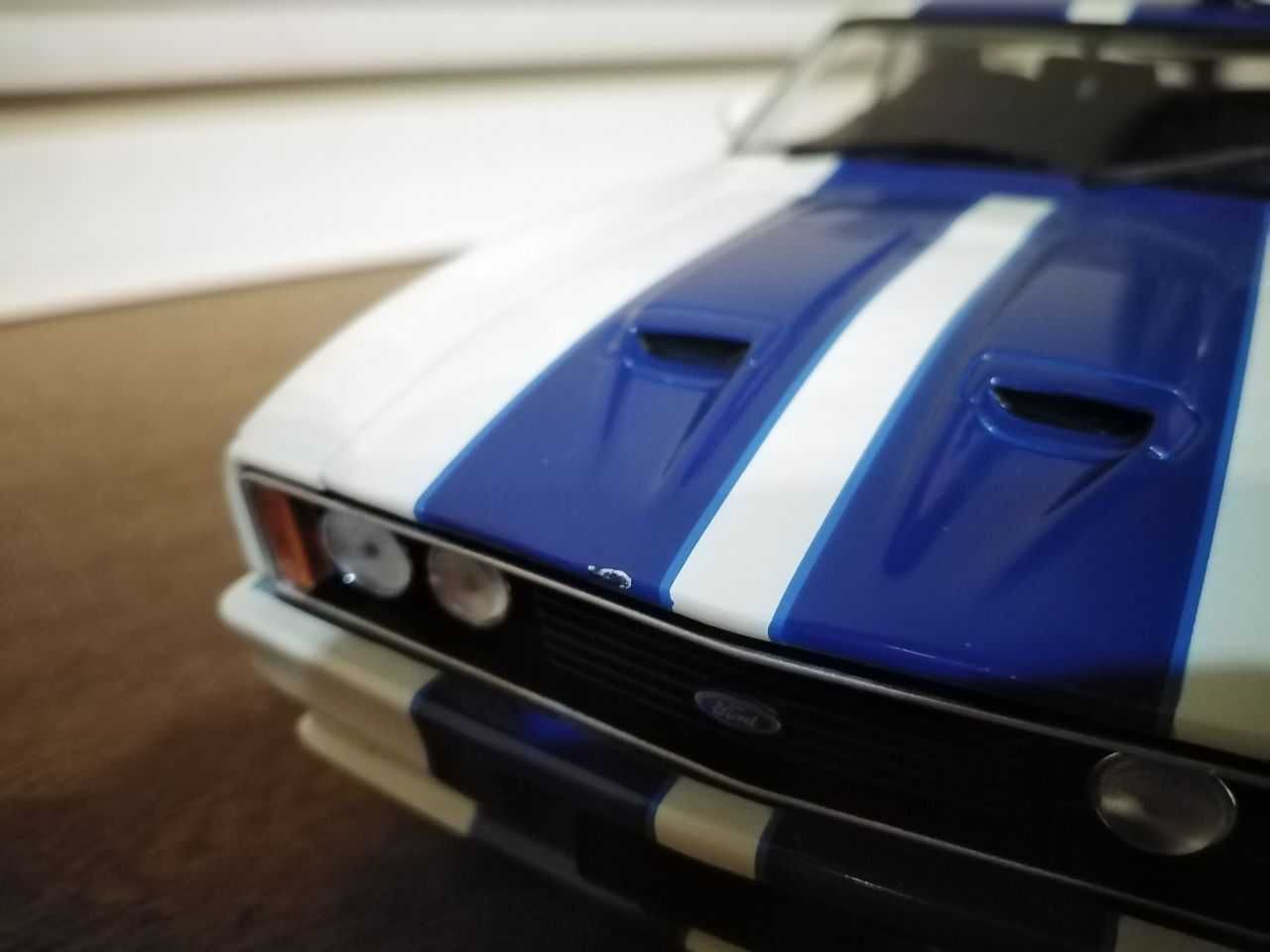 Модель автомобіля Biante (Autoart ) 1:18 Ford Falcon XC Cobra Coupe