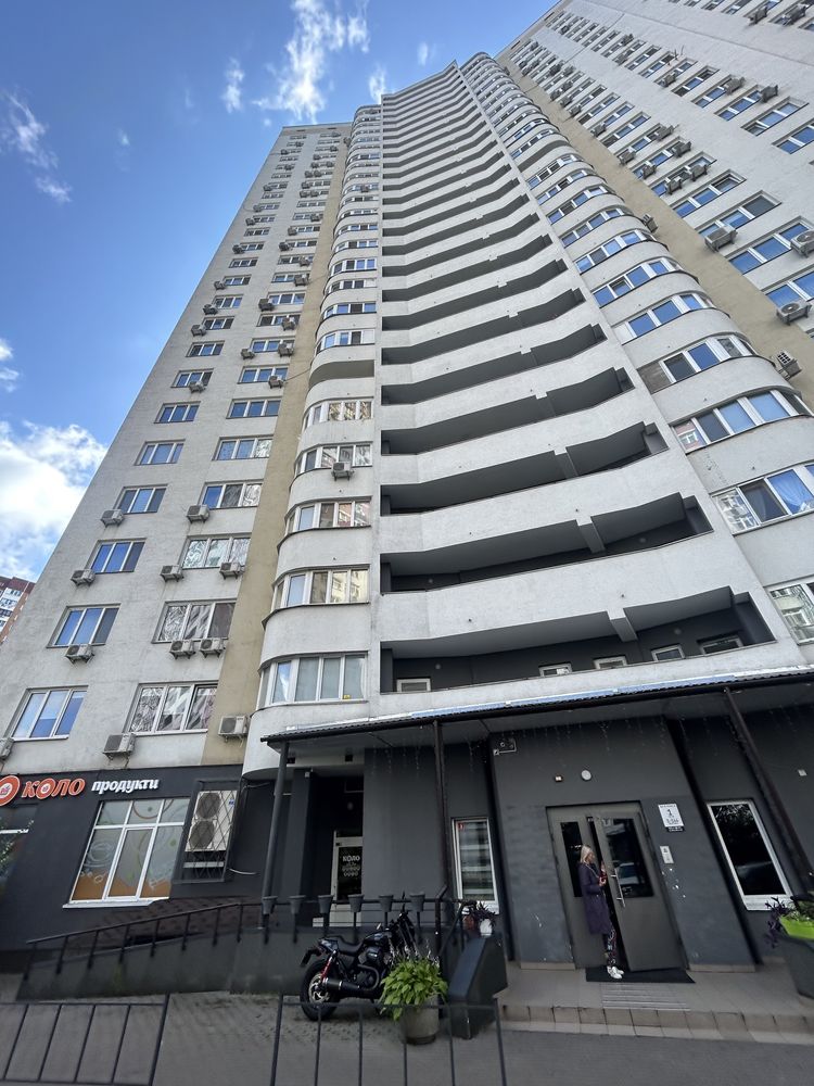 Продаж офіса , приміщення 120м2