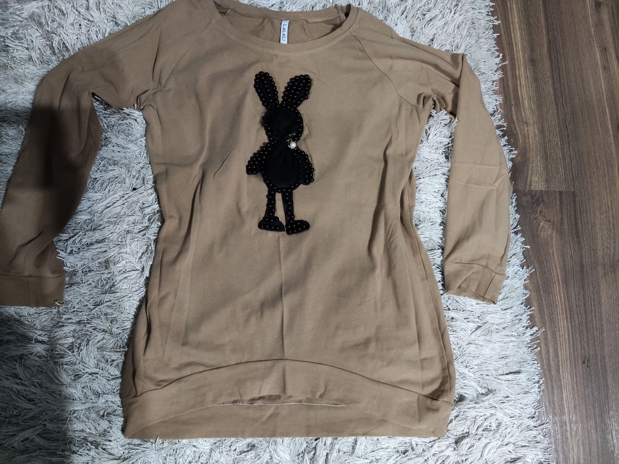 Bluza z królikiem