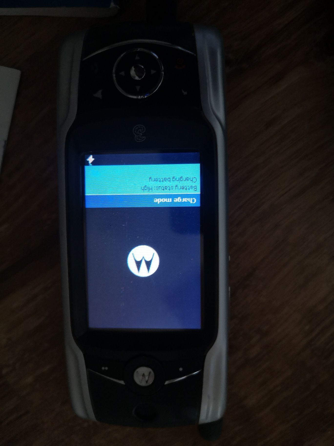 Telefon Motorola A925
