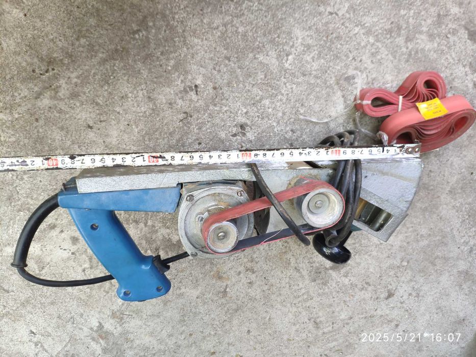 Рубанок ИЭ 5701 запасні ремінці та ножі до нього