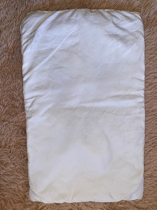 Подушка і ковдра для новонародженого в дитяче ліжко