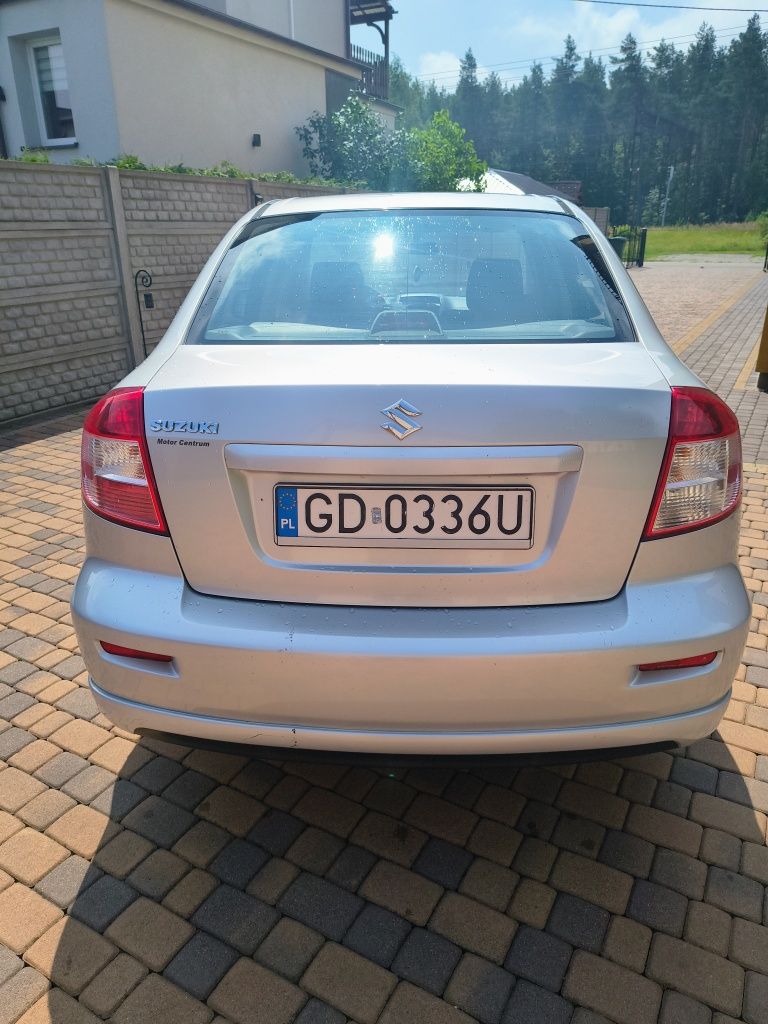Samochód osobowy Suzuki SX4