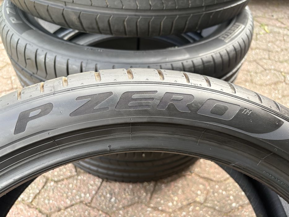 255/40 R21 102V Pirelli P Zero art.(2313)