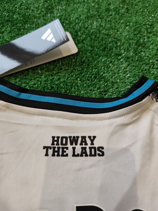 Camisola manga comprida Newcastle 25/26 - A. Gordon