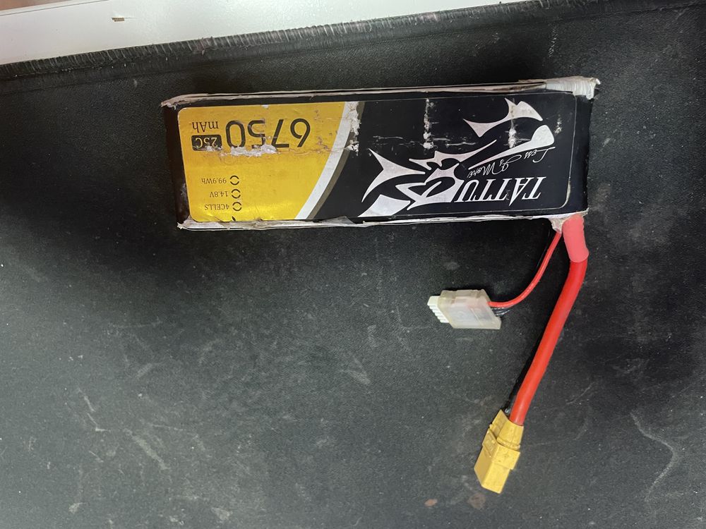 Akumulator Tattu LiPo 4S 6750mAh 25C XT90 stan BDB RC