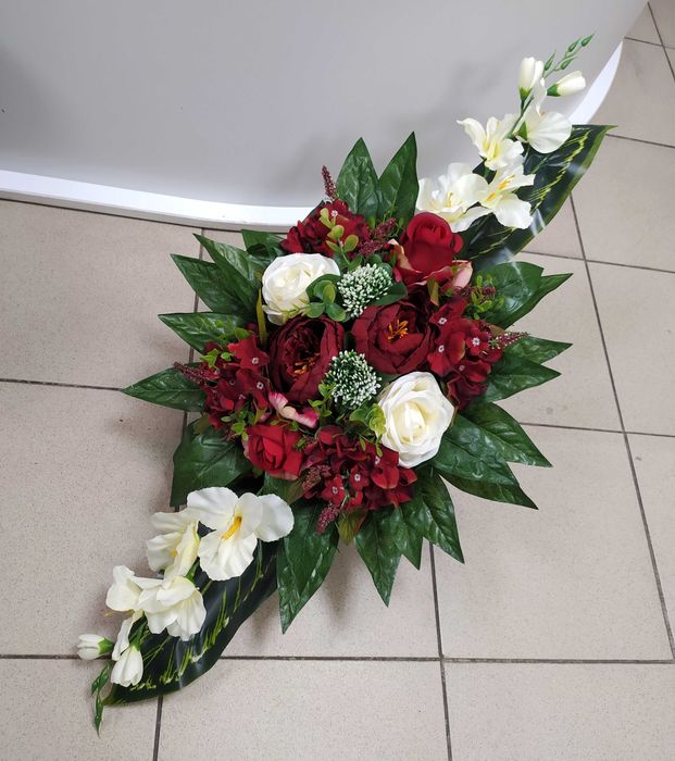Stroik na cmentarz, kompozycja na grób, płytę 85 cm
