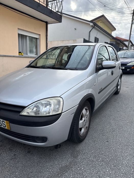 Vendo corsa c 1.2 2001