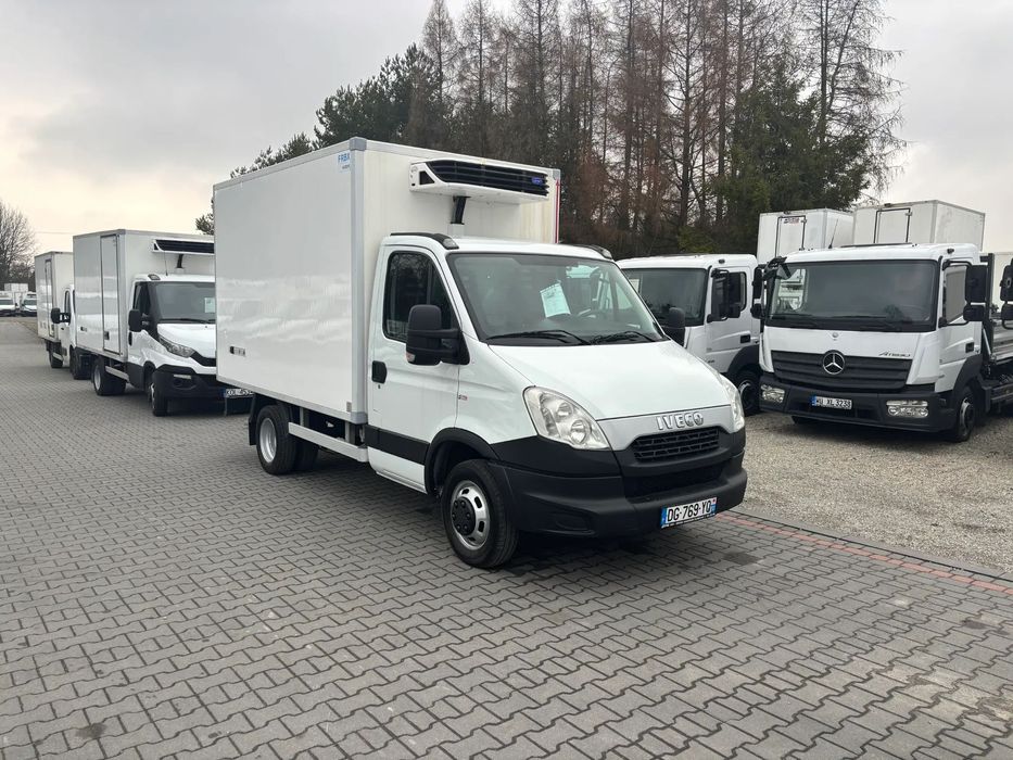 Iveco 35C13,,35C14,,35C15  Iveco Daily 35c13 Mroznia/chłodnia carrier xarios 350 +/- 20°C