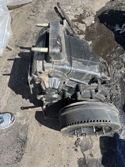 Роздавальна коробка (роздатка) Урал