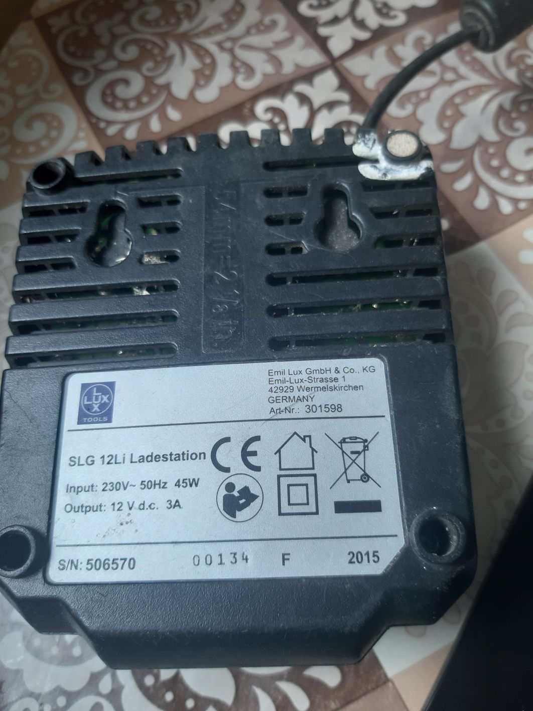 ładowarka lux 12v do wkretarki