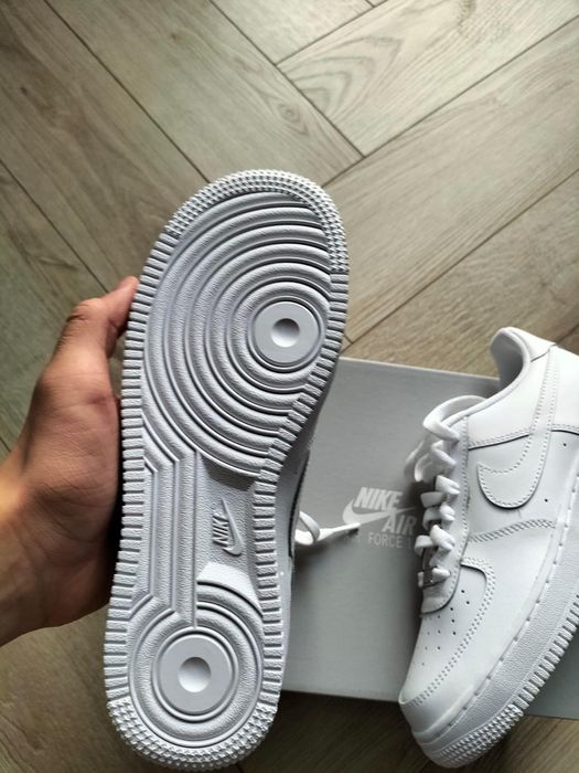 Nike air force 1 biale