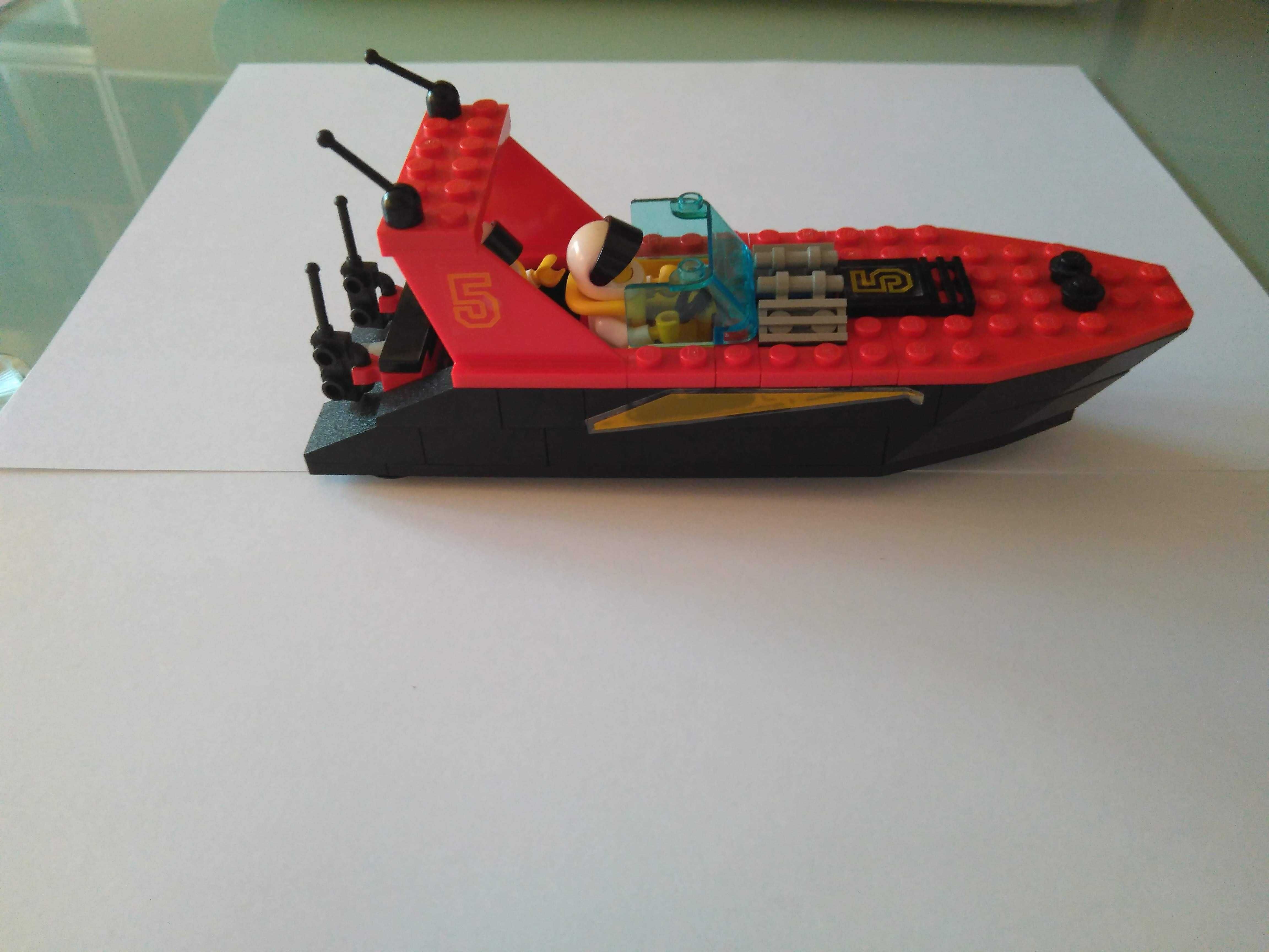 LEGO Dark Shark (6679)