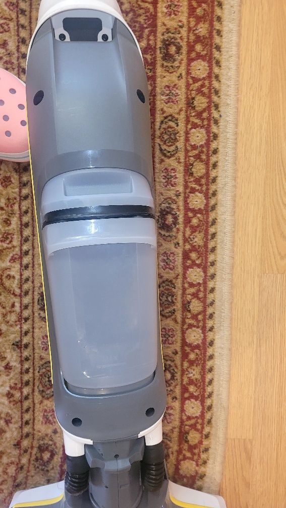 Пилосос ручний миючий Karcher FC 5 Premium