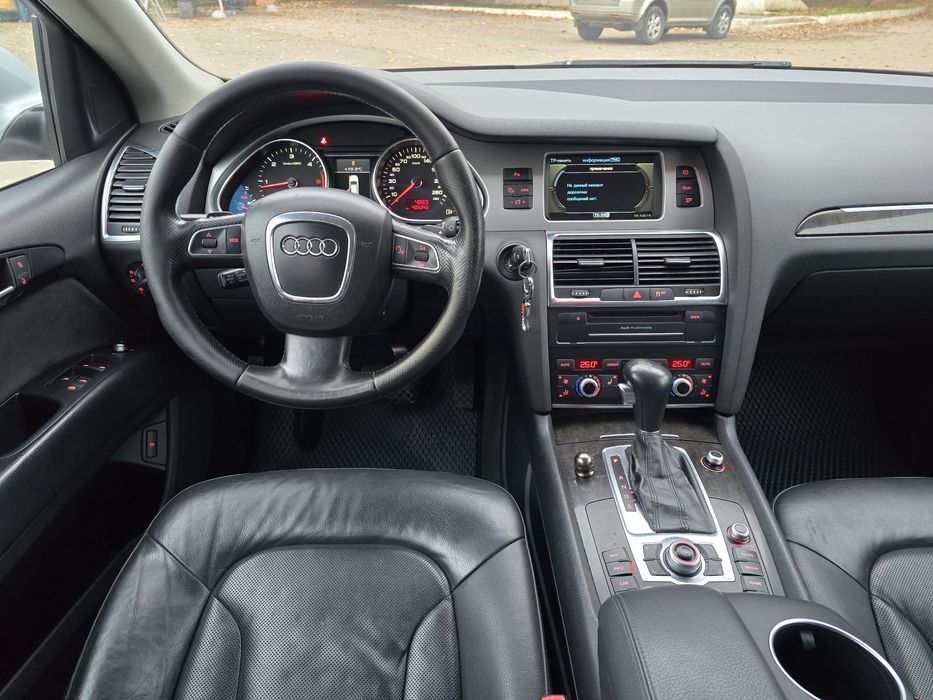 Продам Audi Q7 3.0 TDI Quattro 2010 рік Рестайлінг
