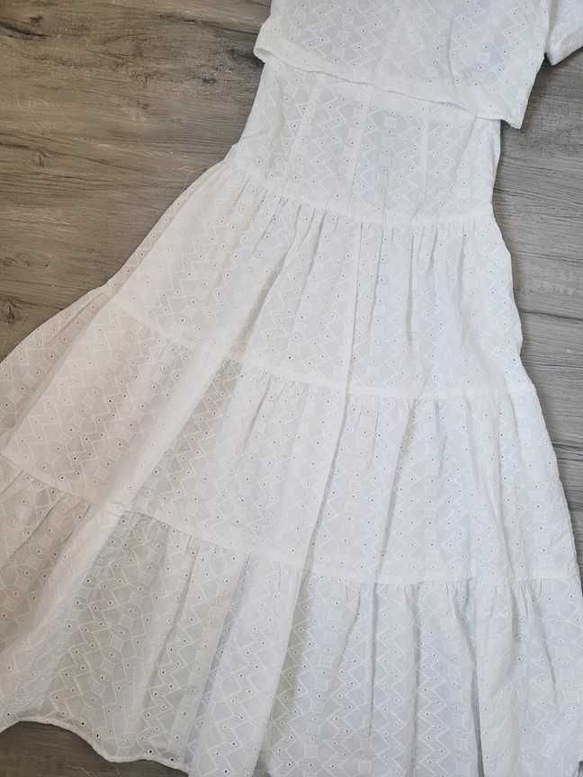 Biała ażurowa haftowana sukienka boho Zara
