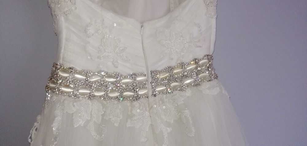 Suknia odcien ivory ślub biala