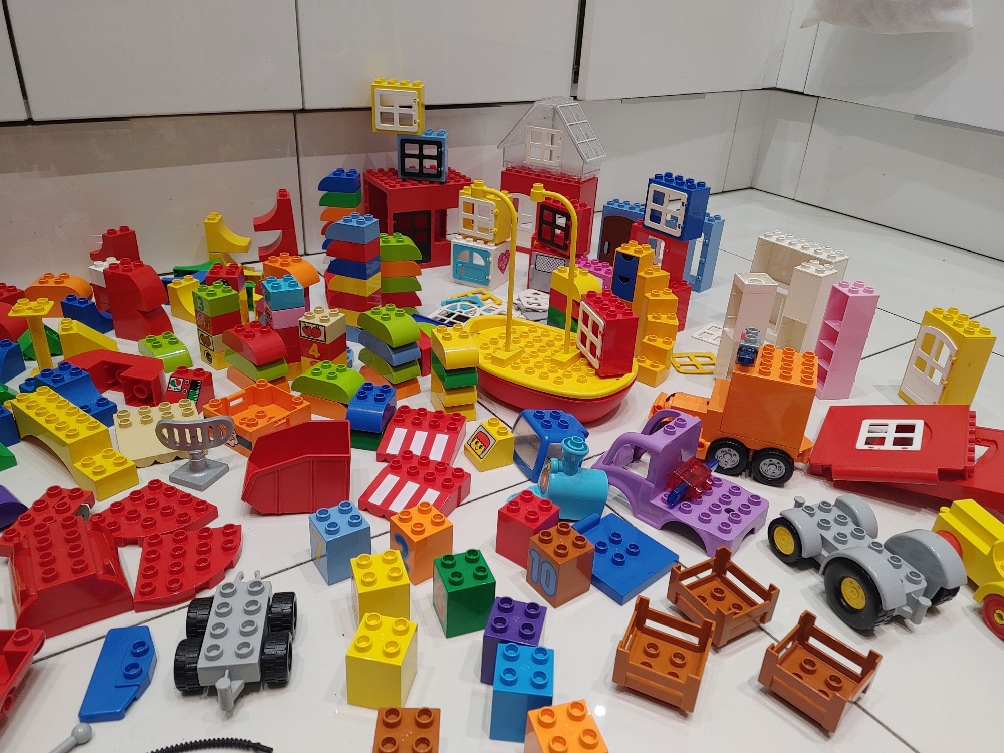 Lego Duplo - totalny mix klocków 4.5 kg