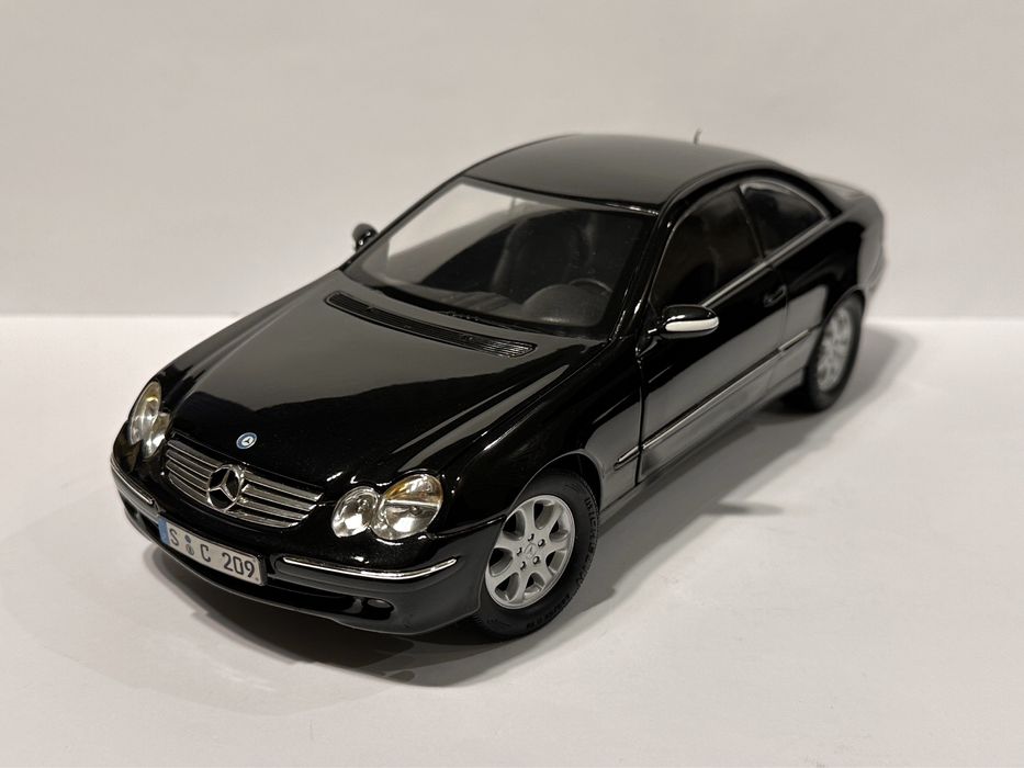 Mercedes CLK coupe W209 1:18 Kyosho