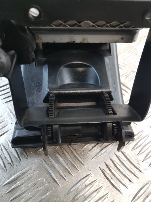 Uchwyt Na Kubek 1484973 Scania R