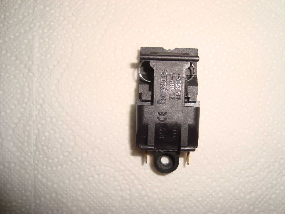 Кнопка термостат на чайник 13А Boyang ST 215  WINIX FM-0001 75 грн.