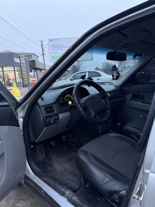 Lada Priora Продам строчно