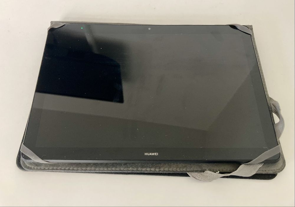 Tablet 10.1" Huawei MediaPad T5 – Para reparação ou peças