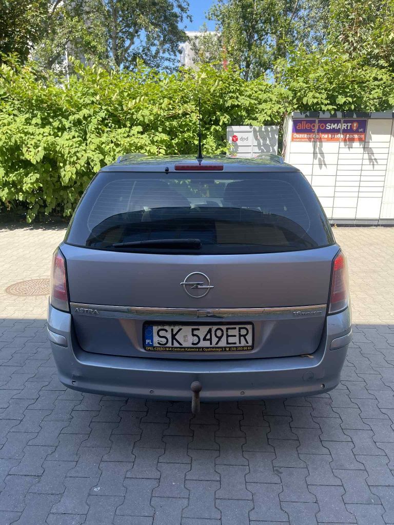 Opel astra h 1.6
