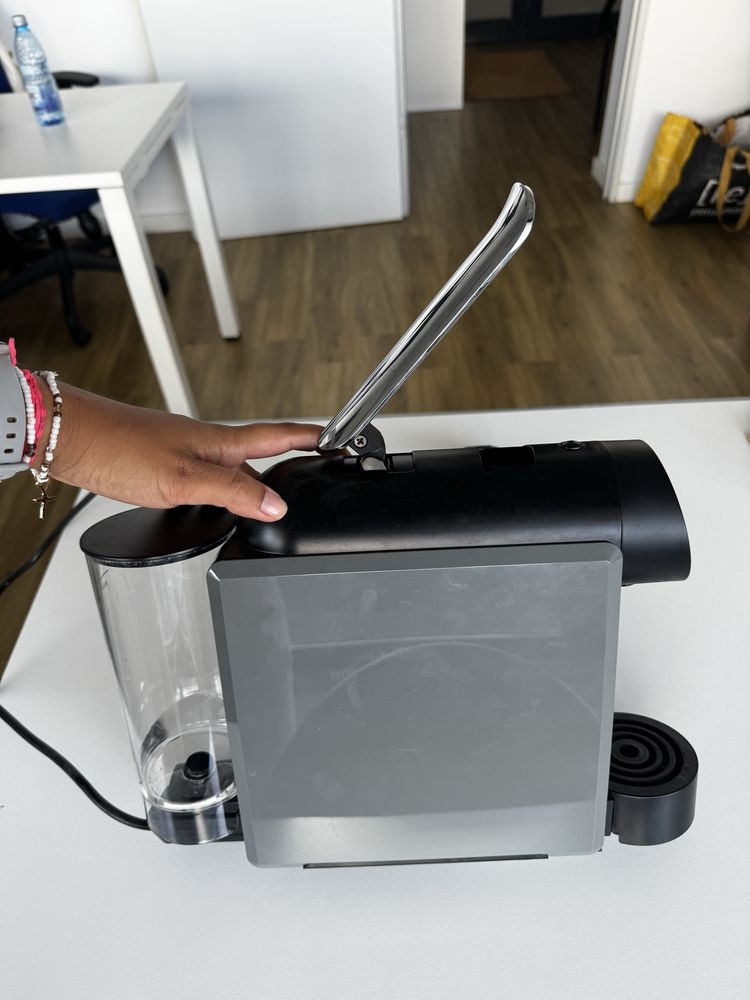 Máquina Café mini QOOL