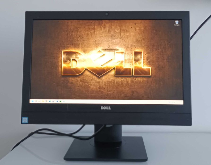 Dell Optiplex 5250 All In One 5250 Ecrã 21.5 FHD i5/16GB RAM/SSD+HDD