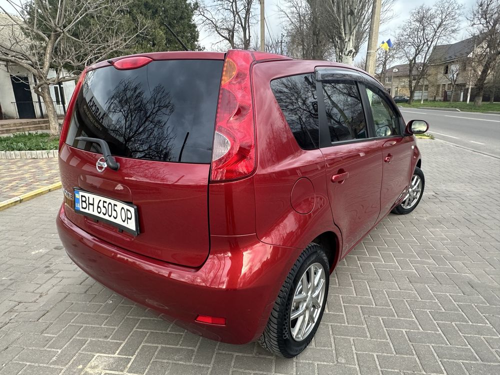 Продам Nissan Note 2012