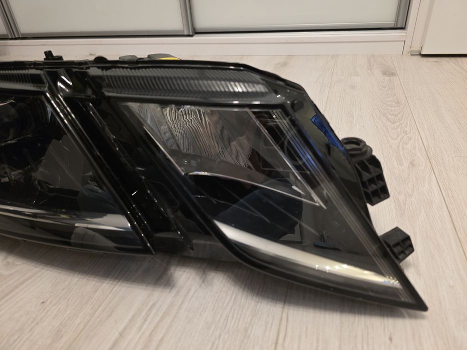 Lampa prawa Skoda Octavia 3 lift full led opis